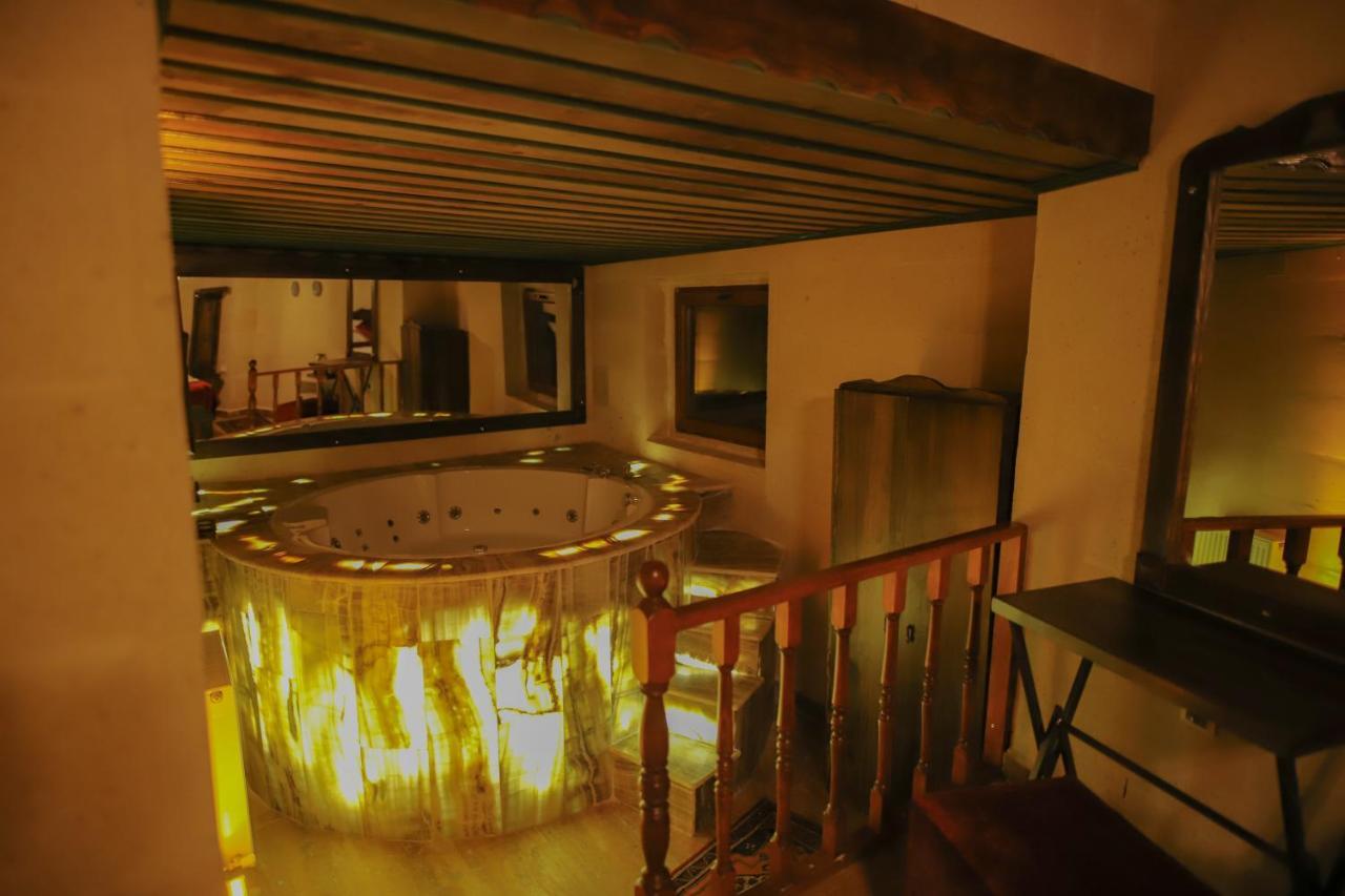 Heritage Cave Inn Hotel Гьореме Екстериор снимка