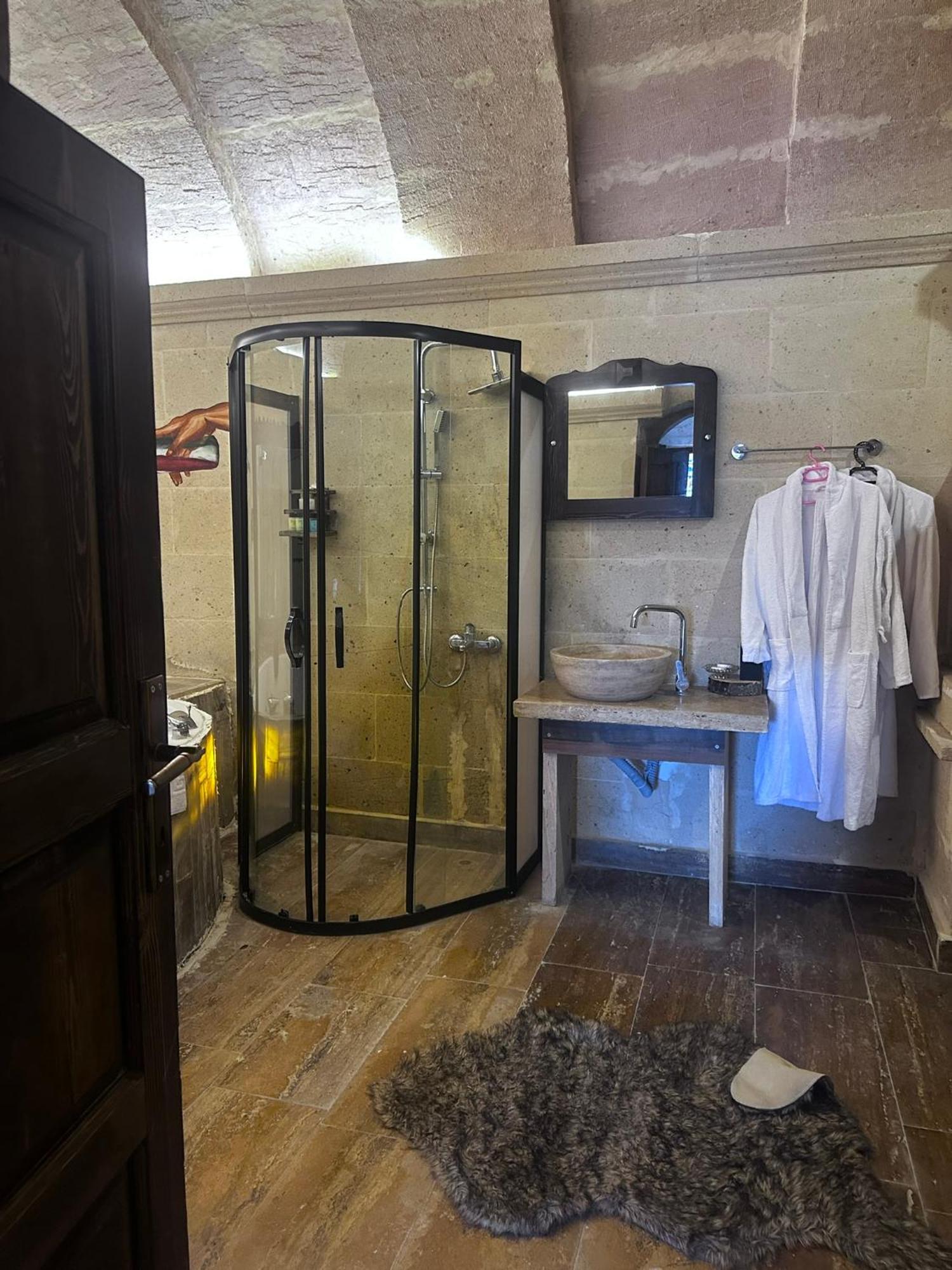 Heritage Cave Inn Hotel Гьореме Екстериор снимка