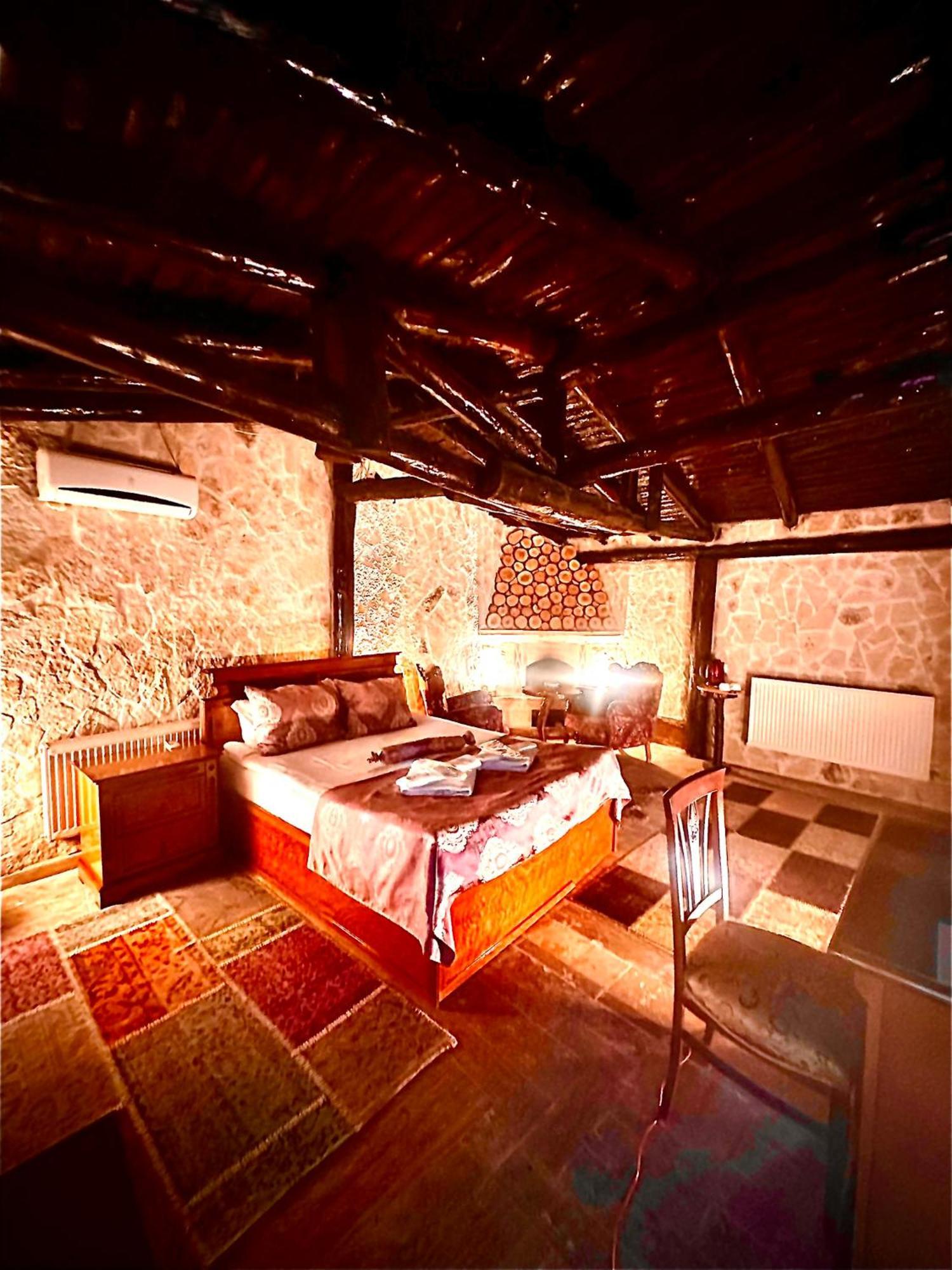 Heritage Cave Inn Hotel Гьореме Екстериор снимка